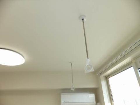 その他設備　室内物干し