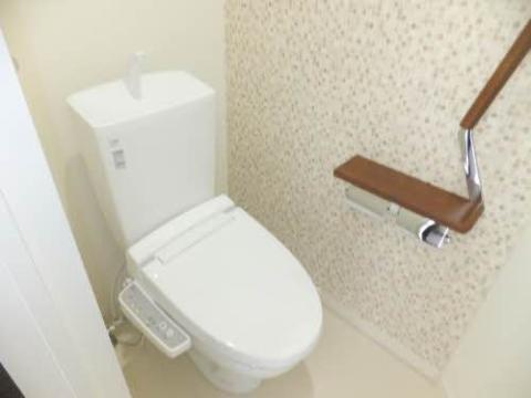 トイレ　シャワー付トイレ