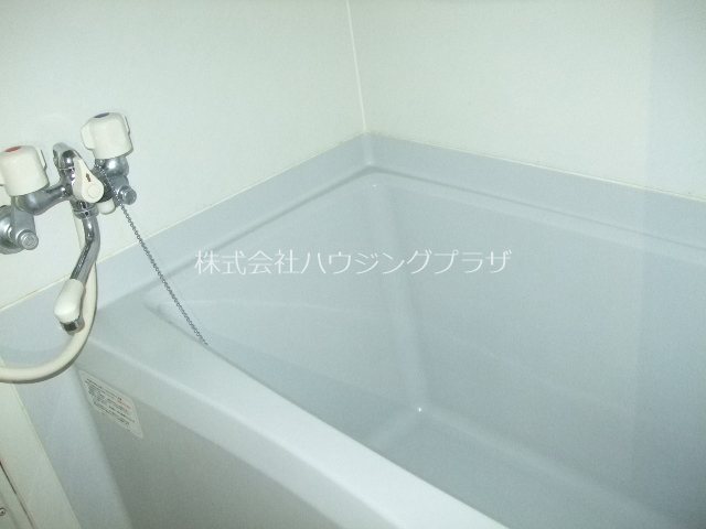 バス・シャワールーム　バスルーム