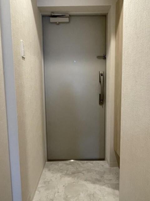 玄関　落ち着いた玄関です