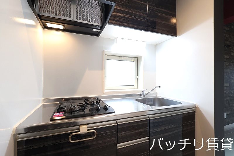 キッチン　画像は別部屋の為、現状を優先いたします。