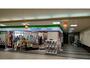 コンビニ　ファミリーマート犬山駅店（コンビニ）まで811m