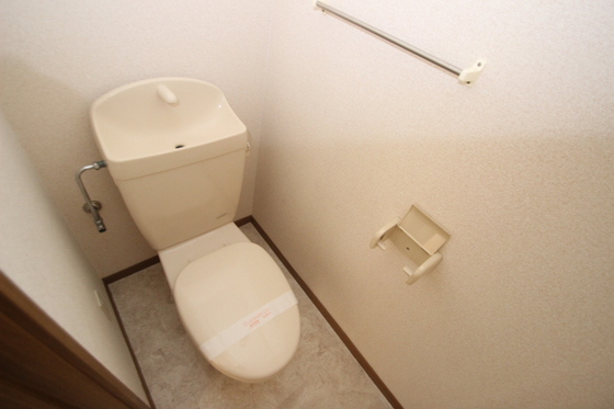 トイレ　※別部屋の写真です