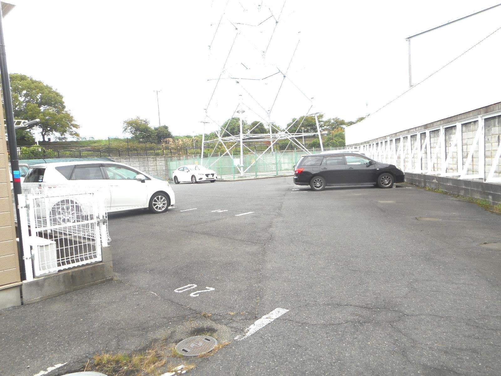 駐車場　駐車場