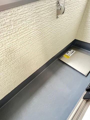バルコニー　暖かな日差しのふりそそぐバルコニー