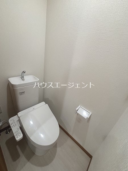 トイレ　キレイなトイレです。※別部屋参考写真