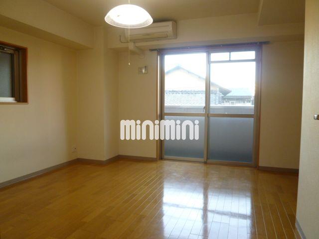 居室・リビング　日当りの良い明るいお部屋です！
