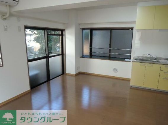 居室・リビング　★お部屋探しはタウンハウジング稲田堤店まで★