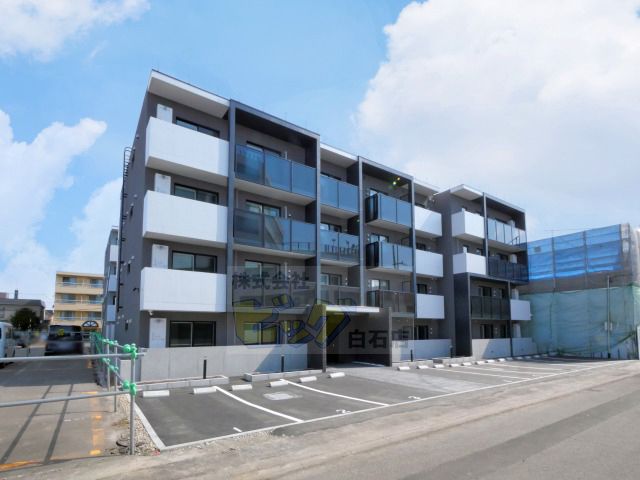 建物外観　都市ガス・Ｗｉ－Ｆｉ無料のデザイナーズマンションです♪