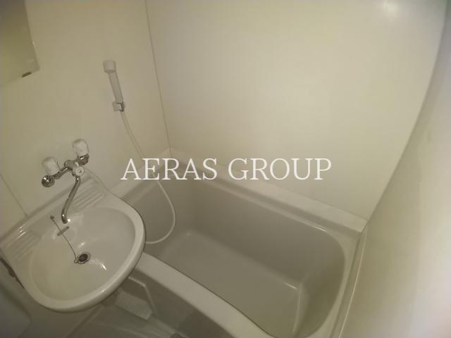 バス・シャワールーム　別部屋参考写真。
