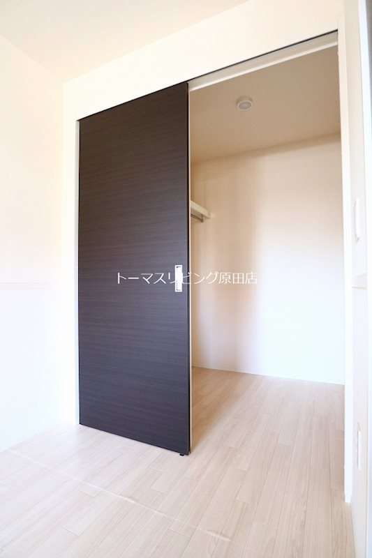 収納　102号室写真