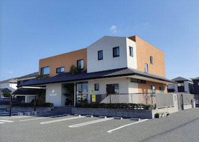 病院　安形歯科医院（病院）まで283m