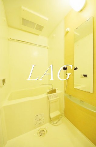 バス・シャワールーム　お風呂です。