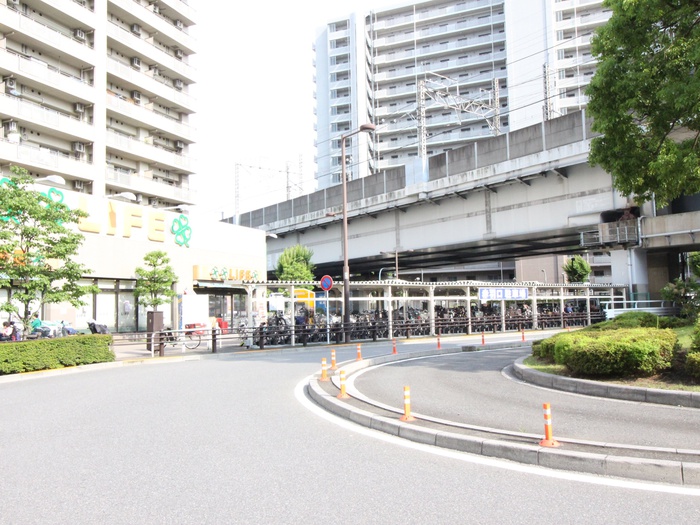スーパー　ライフアクトピア北赤羽店（スーパー）まで260m