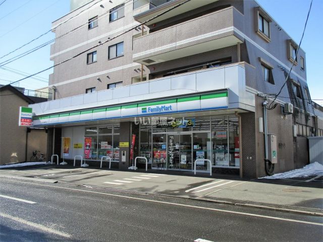 コンビニ　ファミリーマート　仙台麹町店（コンビニ）まで365m
