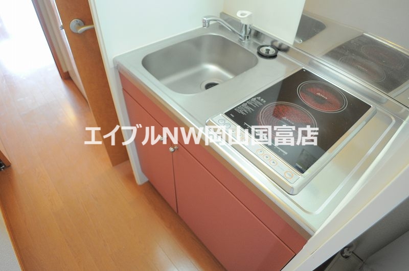 キッチン　※写真と現状が異なる場合は現状を優先