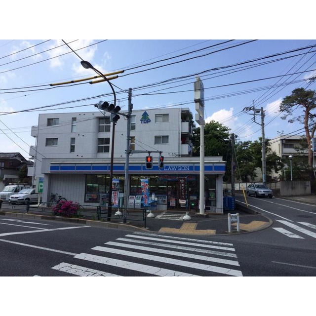 コンビニ　ローソン　石神井台四丁目店（コンビニ）まで80m
