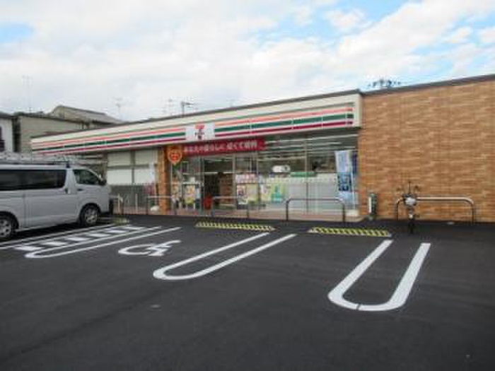 コンビニ　セブン-イレブン 東大阪吉松２丁目店（コンビニ）まで290m