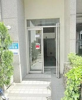 都営三田線 三田駅 徒歩5分 5階建 築60年の外観写真