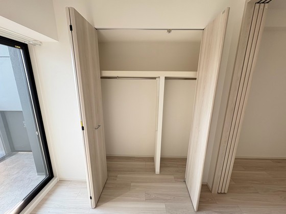 収納　※他部屋の写真となります。