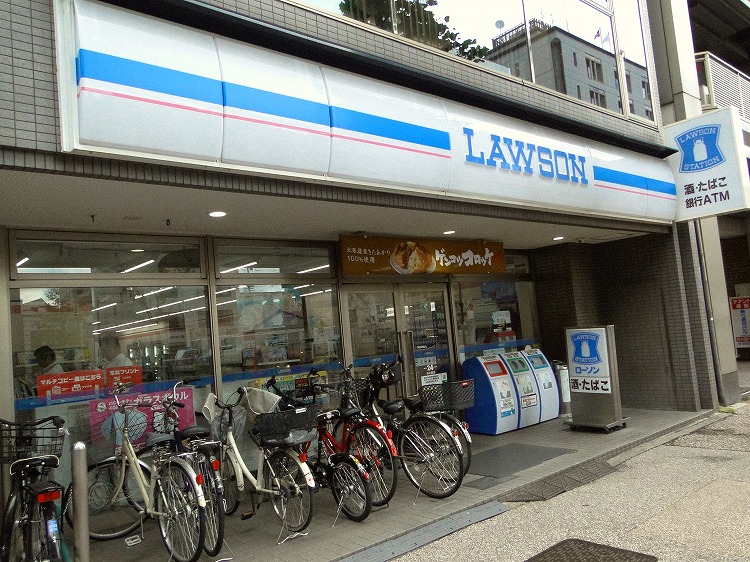 コンビニ　ローソン 烏丸丸太町店（コンビニ）まで55m
