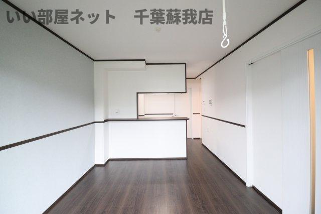 VERTEX市原IIの居間写真
