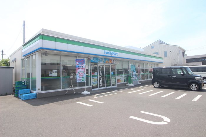 コンビニ　ヨークベニマル　田子西店（コンビニ）まで1100m