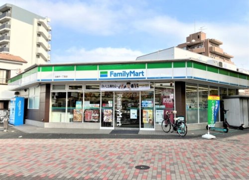 コンビニ　ファミリーマート 高島平一丁目店（コンビニ）まで345m