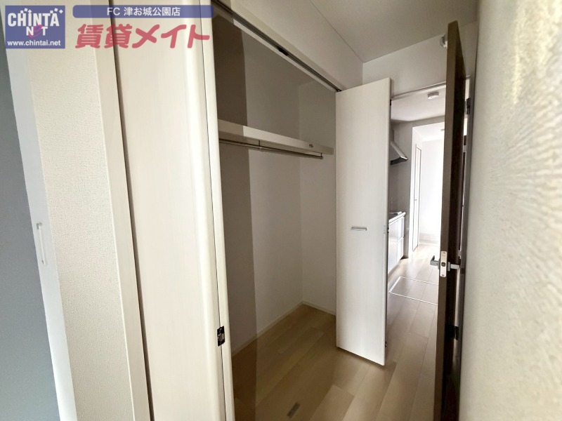 収納　同型タイプ画像