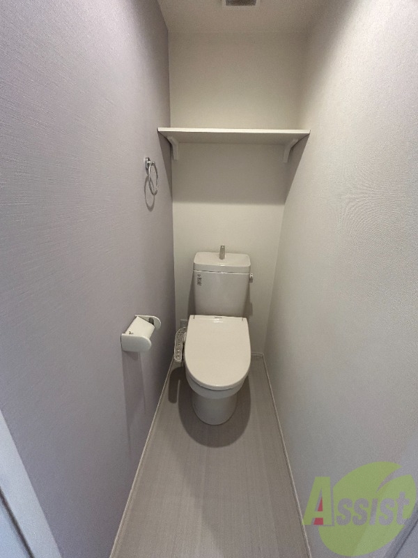 トイレ　トイレはウォシュレット付きです。シャワートイレは嬉しいですね