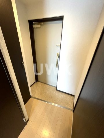 玄関　※同シリーズの参考画像です