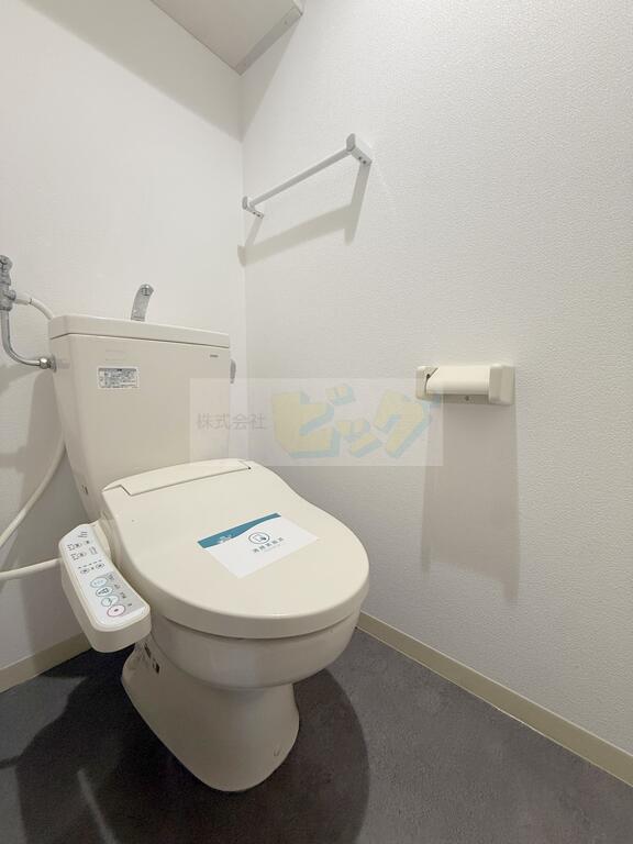 トイレ　ウォシュレット設置済みです！