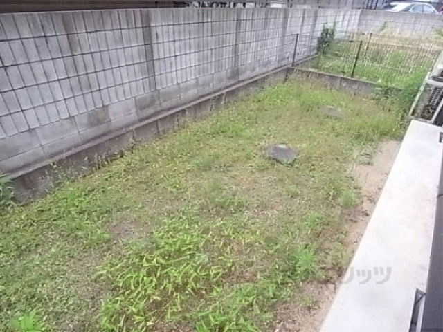 バルコニー　庭