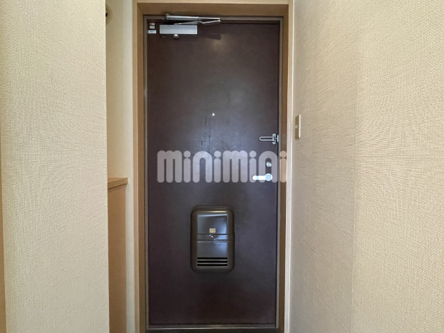 ハイツエクセルの玄関写真