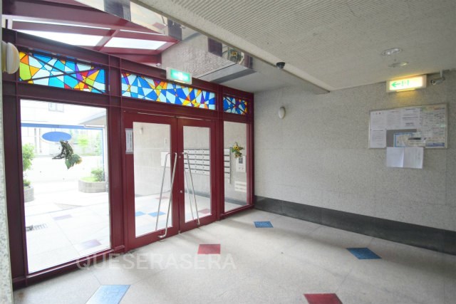 阪急千里線 関大前駅 徒歩12分 6階建 築31年の外観写真