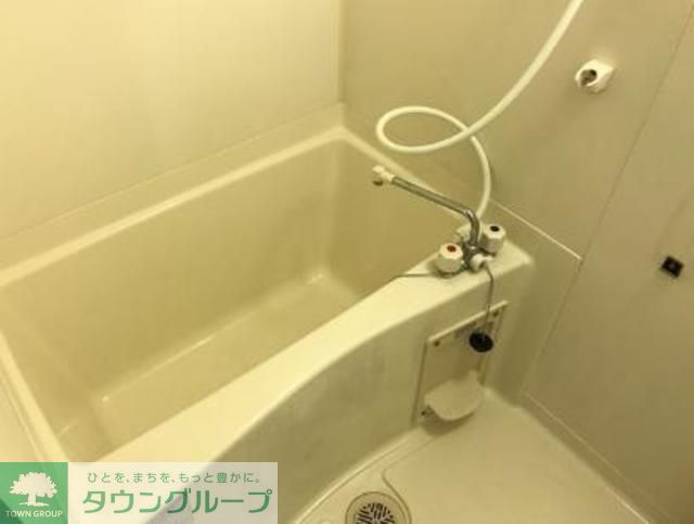 バス・シャワールーム　※別部屋参考写真