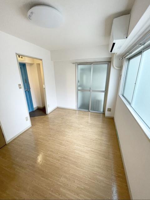 シティハウス呉服町の居間写真