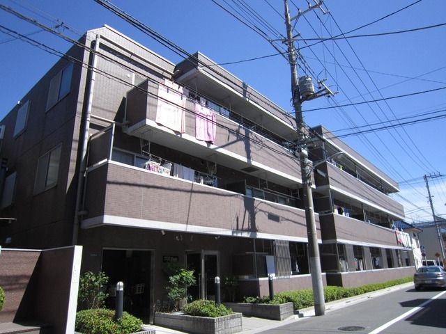 スターフラッツの外観写真