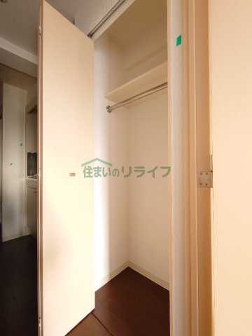 プレール・ドゥーク笹塚の玄関写真
