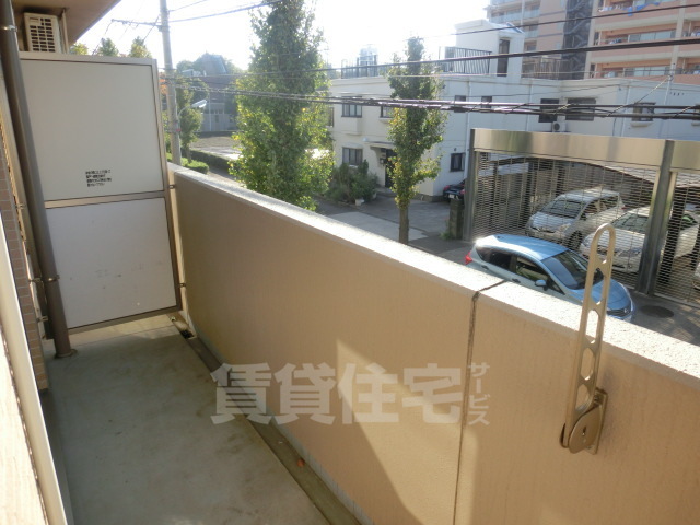 ＪＲ中央線 三鷹駅 バス乗車時間：23分 最寄りバス停で下車 徒歩2分 5階建 築22年の内装写真