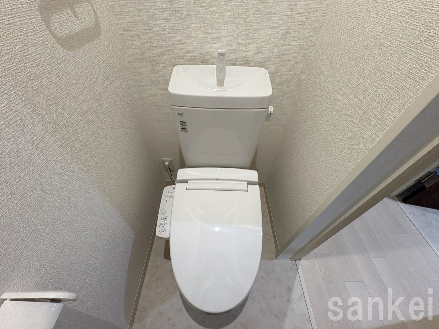 ＪＲ山陽本線 庭瀬駅 徒歩10分 2階建 築1年のトイレ写真