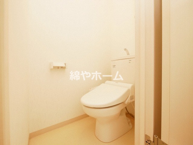 トイレ　シンプルで使いやすいトイレです