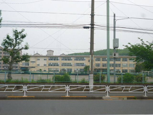 小学校　市立中野北小学校（小学校）まで500m