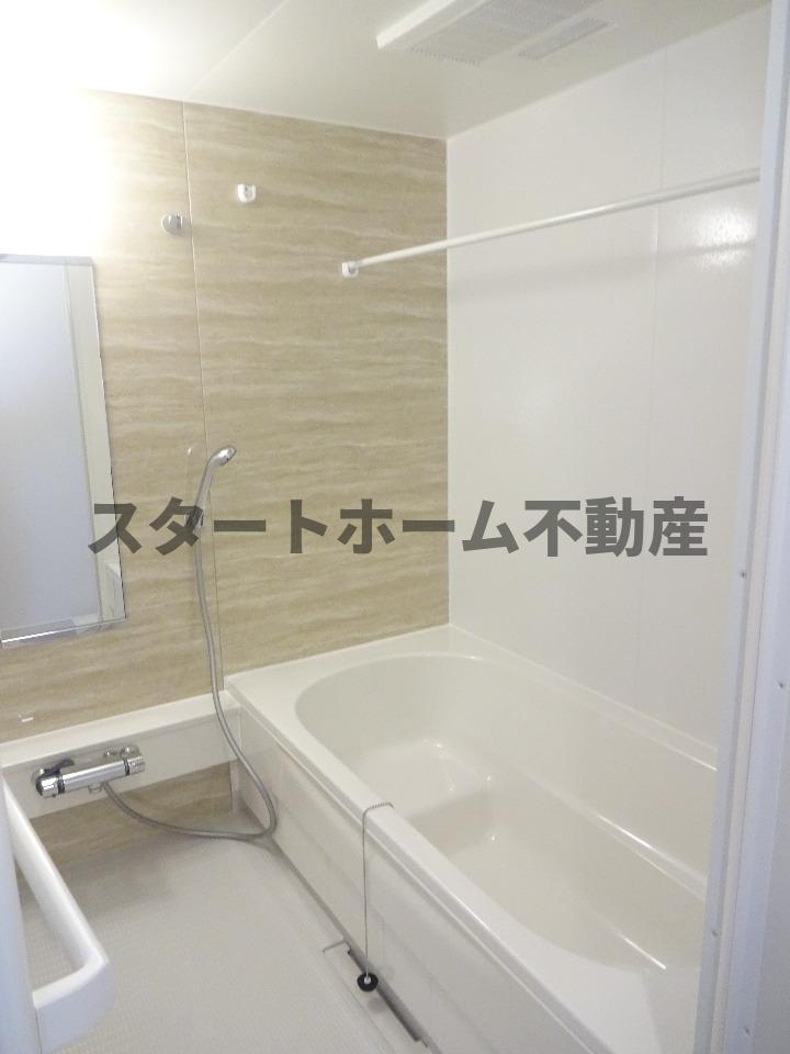 バス・シャワールーム　きれいなお風呂です