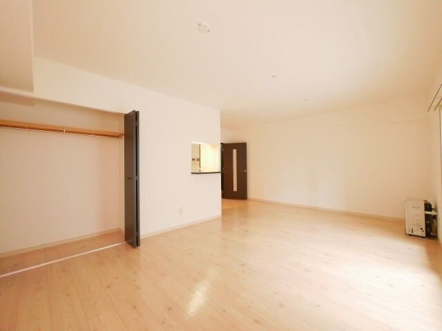その他　※写真は１５階同号室です。