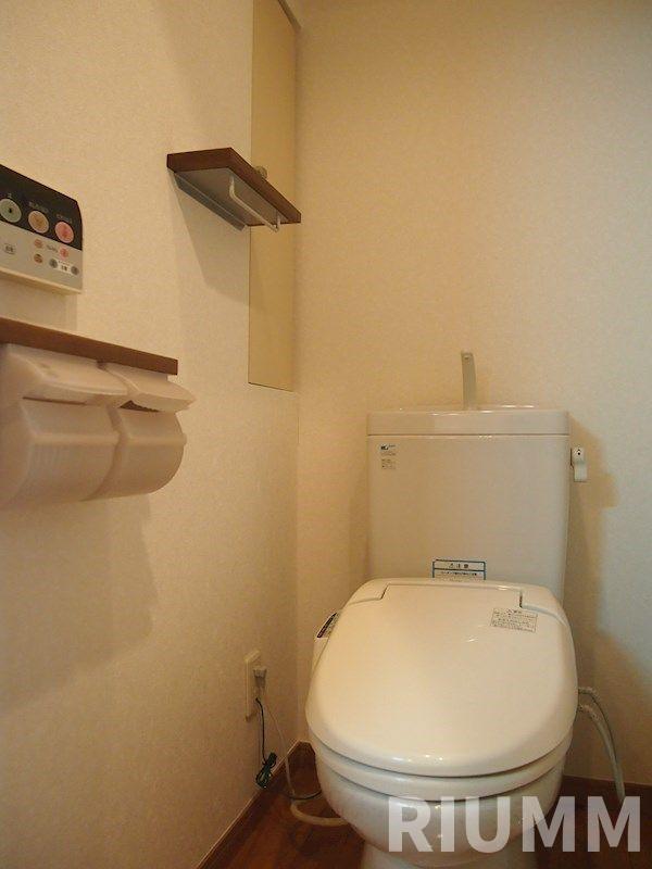 東京メトロ南北線 白金高輪駅 徒歩4分 12階建 築25年のトイレ写真