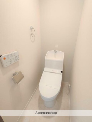 ＪＲ東海道本線 川崎駅 徒歩20分 2階建 築11年のトイレ写真