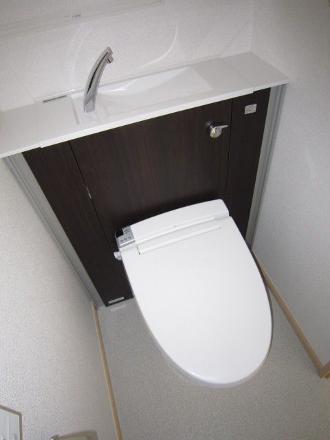 ザックス静岡駅前のトイレ写真
