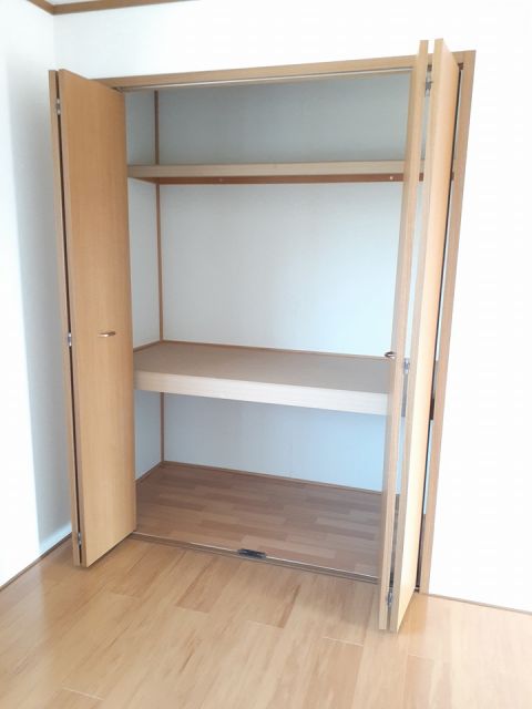 ラシーヌ壱番館の内装写真