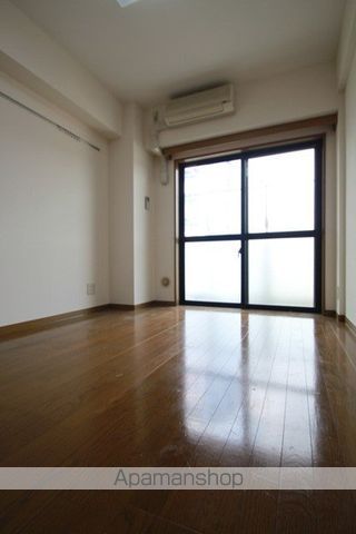グランヴァン高田馬場の居間写真